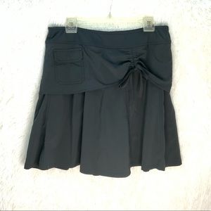 Athleta skort black size 12, but more like a size 16